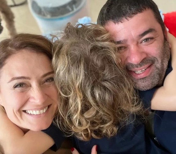 Ünlü çiftten yeni paylaşım geldi!